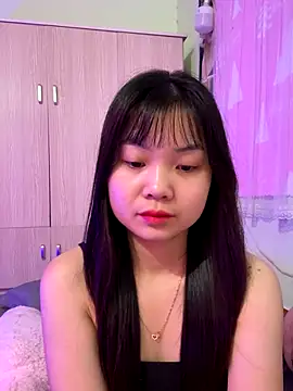 Snapshot of Maeve2k5 chatting on November 24, 9:59 pm Maeve2k5 online show from November 24, 9:59 pm