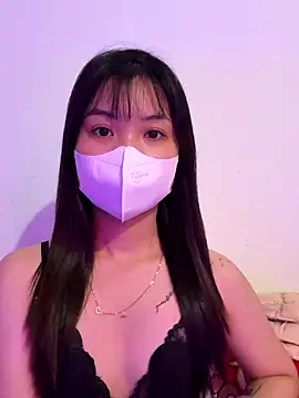 Snapshot of Maeve2k5 chatting on November 10, 7:46 am Maeve2k5 online show from November 10, 7:46 am