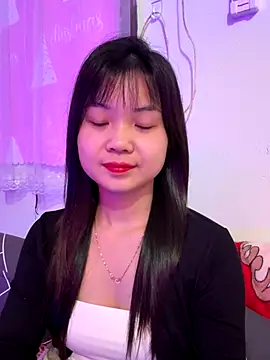 Snapshot of Maeve2k5 chatting on November 1, 11:09 pm Maeve2k5 online show from November 1, 11:09 pm