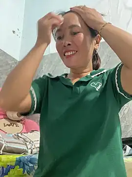 Linaannn online show from December 22, 12:00 am