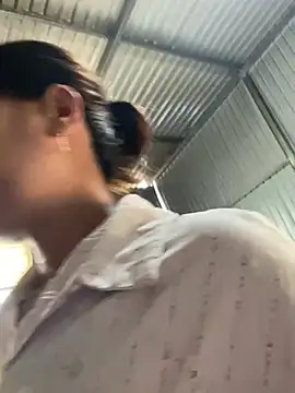 Linaannn online show from April 13, 2:37 am