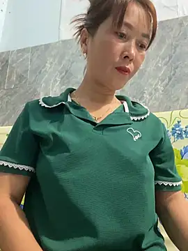 Linaannn online show from February 7, 11:46 pm