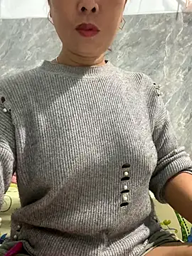 Linaannn online show from November 25, 11:37 pm