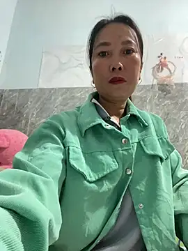 Linaannn online show from January 14, 11:30 pm