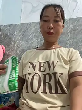 Linaannn online show from November 7, 11:41 pm