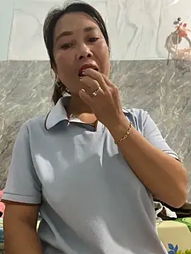 Linaannn online show from November 28, 11:38 pm