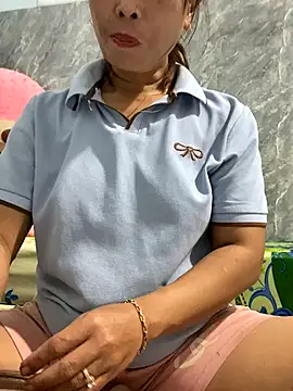 Linaannn online show from October 26, 12:16 pm