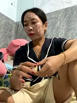 Linaannn online show from January 13, 12:20 pm