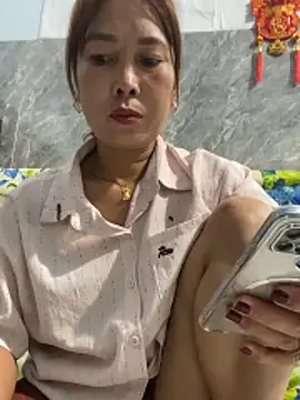 Linaannn online show from March 21, 12:01 am