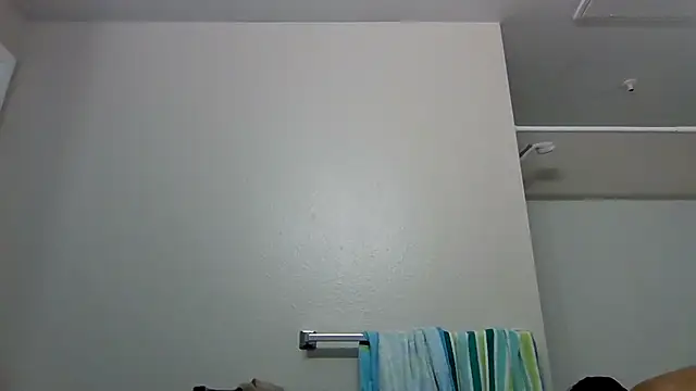 sissyhellokitty00 online show from December 16, 10:03 pm