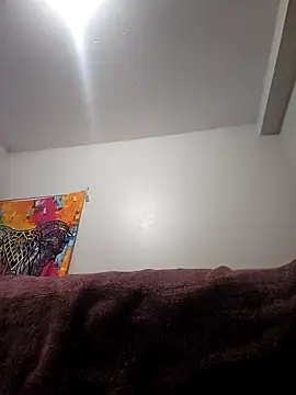 sissyhellokitty00 online show from December 18, 12:40 pm