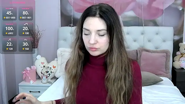 Snapshot of VioletUmi chatting on March 19, 8:23 am VioletUmi online show from March 19, 8:23 am