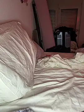 esteraulxxx online show from December 9, 9:58 pm