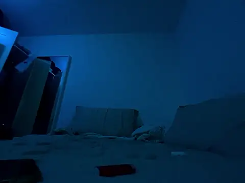 esteraulxxx online show from December 3, 9:06 am