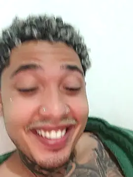 Snapshot of Darksamtk chatting on March 2, 2:24 pm Darksamtk online show from March 2, 2:24 pm