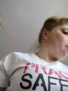 Snapshot of CoddessCrystal chatting on March 7, 12:34 pm CoddessCrystal online show from March 7, 12:34 pm