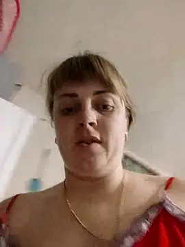 CoddessCrystal online show from December 3, 5:19 am