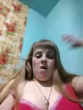 Snapshot of CoddessCrystal chatting on March 5, 8:32 pm CoddessCrystal online show from March 5, 8:32 pm
