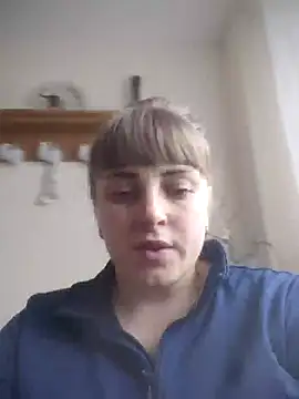 Snapshot of CoddessCrystal chatting on February 26, 8:25 am CoddessCrystal online show from February 26, 8:25 am