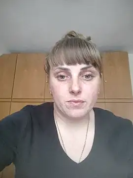 Snapshot of CoddessCrystal chatting on February 19, 2:25 pm CoddessCrystal online show from February 19, 2:25 pm