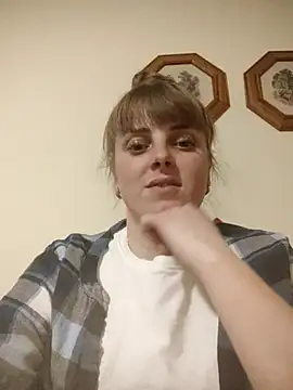 Snapshot of CoddessCrystal chatting on March 23, 7:03 pm CoddessCrystal online show from March 23, 7:03 pm