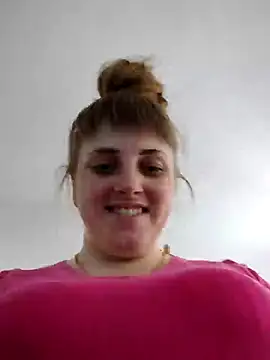 Snapshot of CoddessCrystal chatting on March 10, 11:55 am CoddessCrystal online show from March 10, 11:55 am