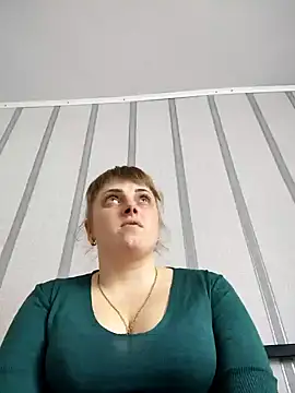 Snapshot of CoddessCrystal chatting on March 11, 12:28 pm CoddessCrystal online show from March 11, 12:28 pm