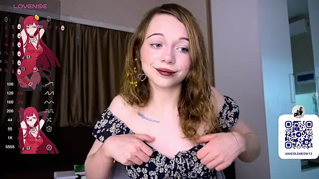 Snapshot of _SofiaBrown chatting on February 2, 7:24 pm SofiaBrown online show from February 2, 7:24 pm