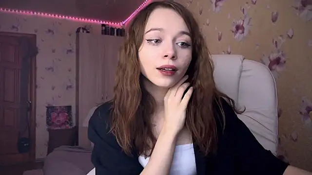  SofiaBrown online show from February 20, 3:41 pm