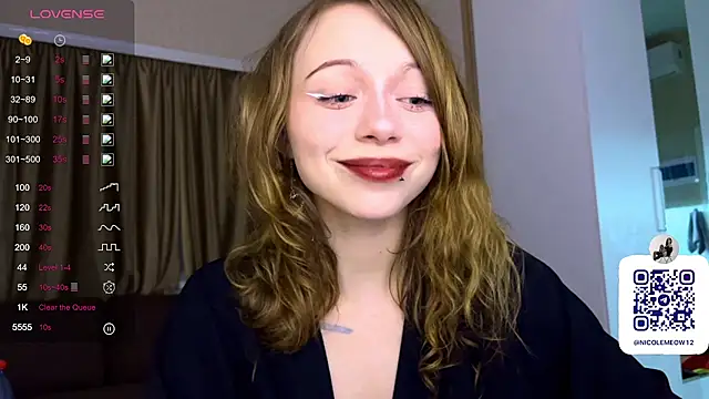  SofiaBrown online show from April 9, 7:31 pm