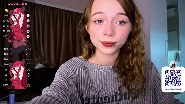  SofiaBrown online show from November 27, 1:55 pm