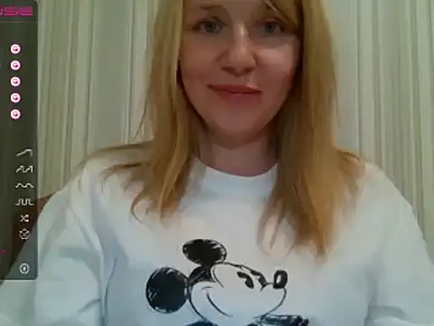 urbadkitty online show from March 1, 1:07 pm