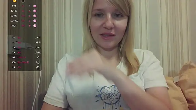 urbadkitty online show from September 12, 1:00 pm