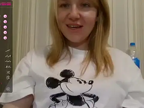 urbadkitty online show from January 11, 4:46 pm