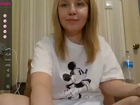urbadkitty online show from March 14, 2:52 pm