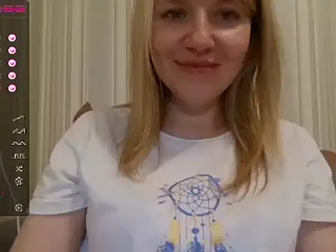 urbadkitty online show from March 7, 4:33 pm