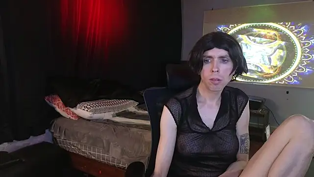 Snapshot of april_show_her chatting on May 9, 11:30 pm april show her online show from May 9, 11:30 pm