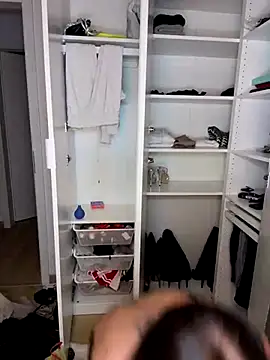 cara mella online show from December 5, 7:55 pm