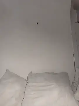 gymyagirlll online show from October 25, 3:17 am