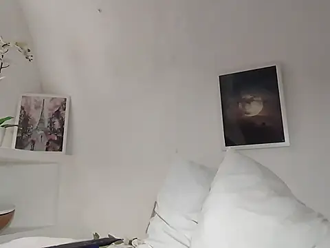 gymyagirlll online show from April 10, 10:06 pm