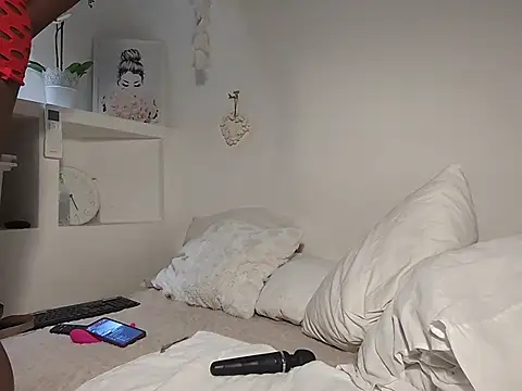 gymyagirlll online show from November 26, 5:02 pm