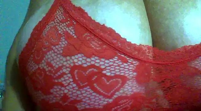 Snapshot of RoxiRedXXX chatting on September 24, 8:59 pm RoxiRedXXX online show from September 24, 8:59 pm