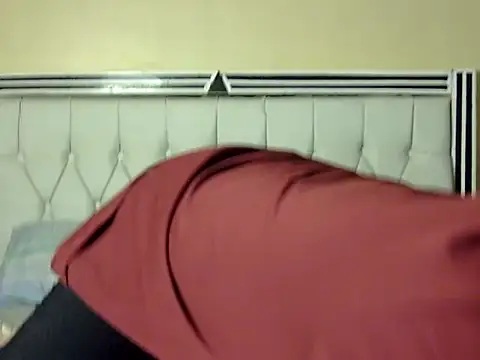 Snapshot of Jay_Vee chatting on March 6, 8:27 pm Jay Vee online show from March 6, 8:27 pm