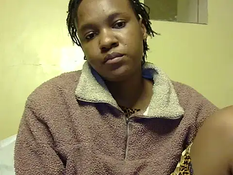 Snapshot of Jay_Vee chatting on June 14, 10:16 am Jay Vee online show from June 14, 10:16 am