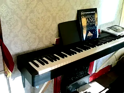 Snapshot of MrStraightDik chatting on February 6, 11:09 am MrStraightDik online show from February 6, 11:09 am