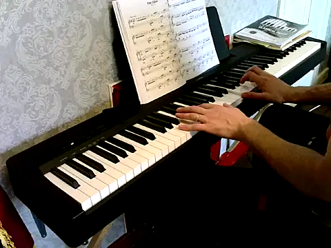 Snapshot of MrStraightDik chatting on February 12, 10:35 am MrStraightDik online show from February 12, 10:35 am