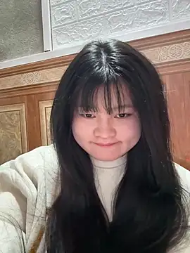 Snapshot of Anges893 chatting on December 14, 3:35 am Anges893 online show from December 14, 3:35 am