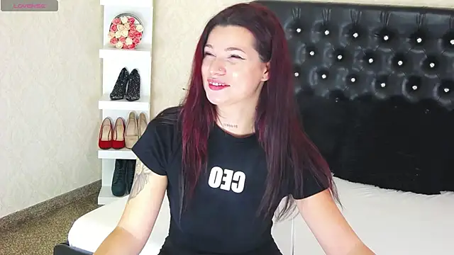 Snapshot of Allisonn223 chatting on October 17, 12:40 pm Allisonn223 online show from October 17, 12:40 pm