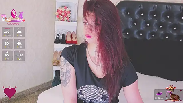 Allisonn223 online show from April 17, 12:19 pm