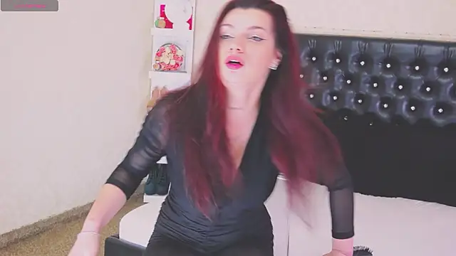 Allisonn223 online show from March 12, 1:37 pm